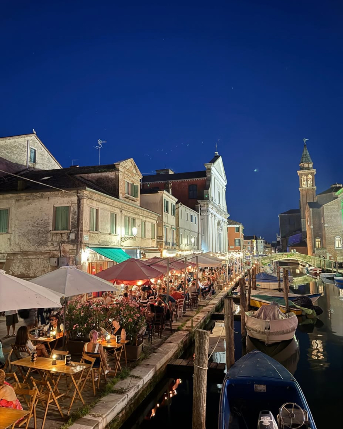 Bacaro tradizionale per aperitivo serale a Chioggia bacareto da Morgan, Chichetteria, vigo, riva vena
