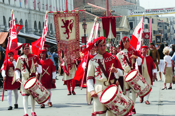 Rievocazione storica del Palio della Marciliana a Chioggia